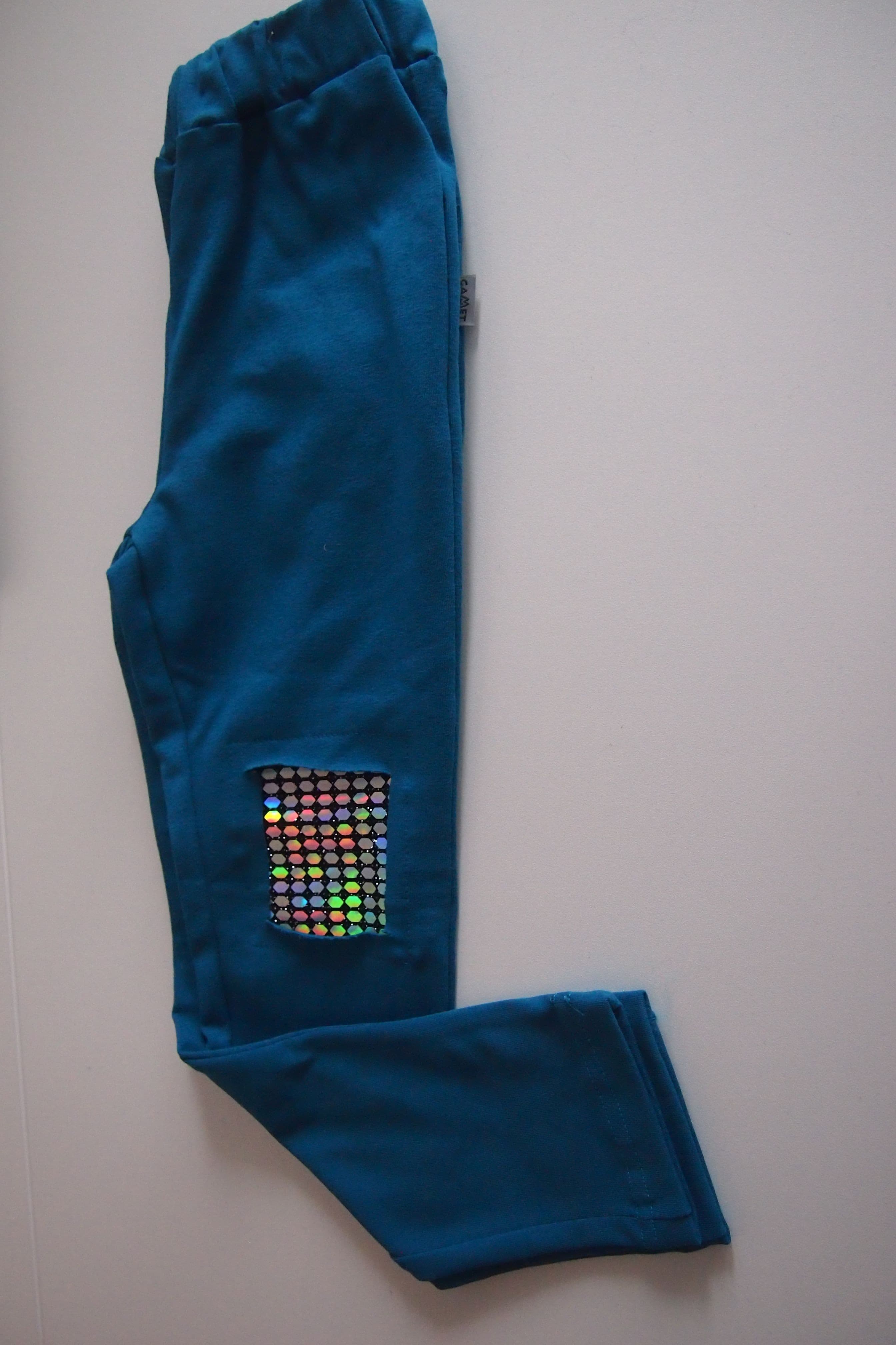 SPODNIE BEATKA R.116-164 SALE