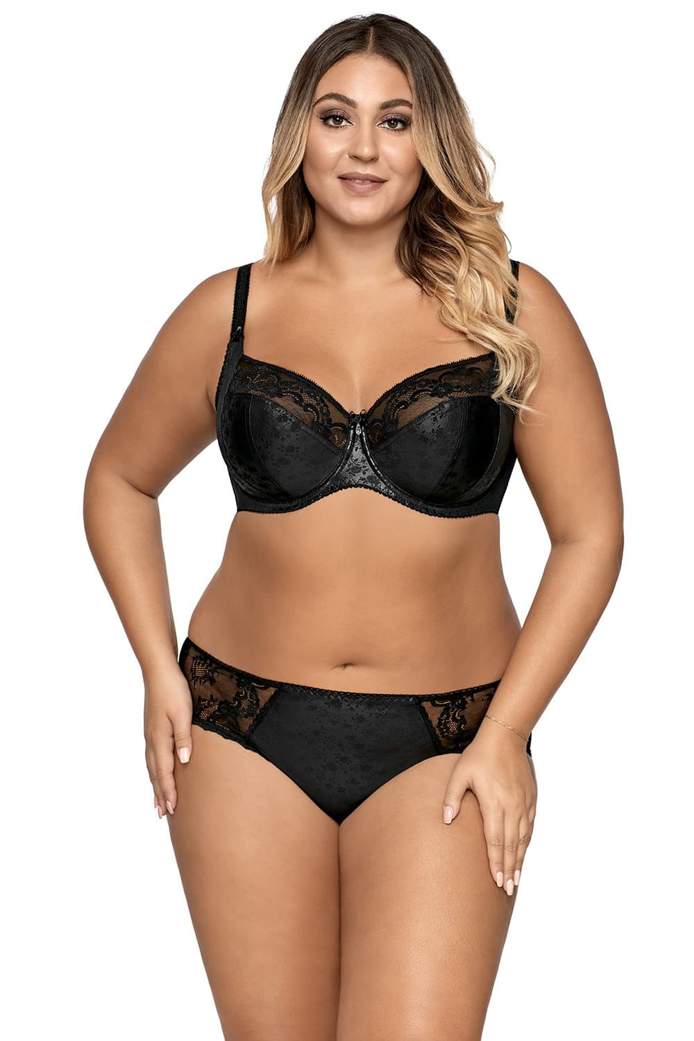 BIUSTONOSZ AV 1130 SALE