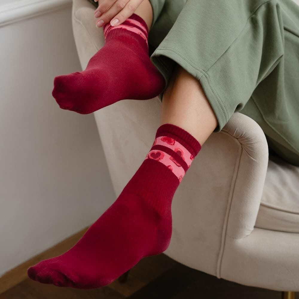 SKARPETKI WALENTYNKOWE DAMSKIE 136