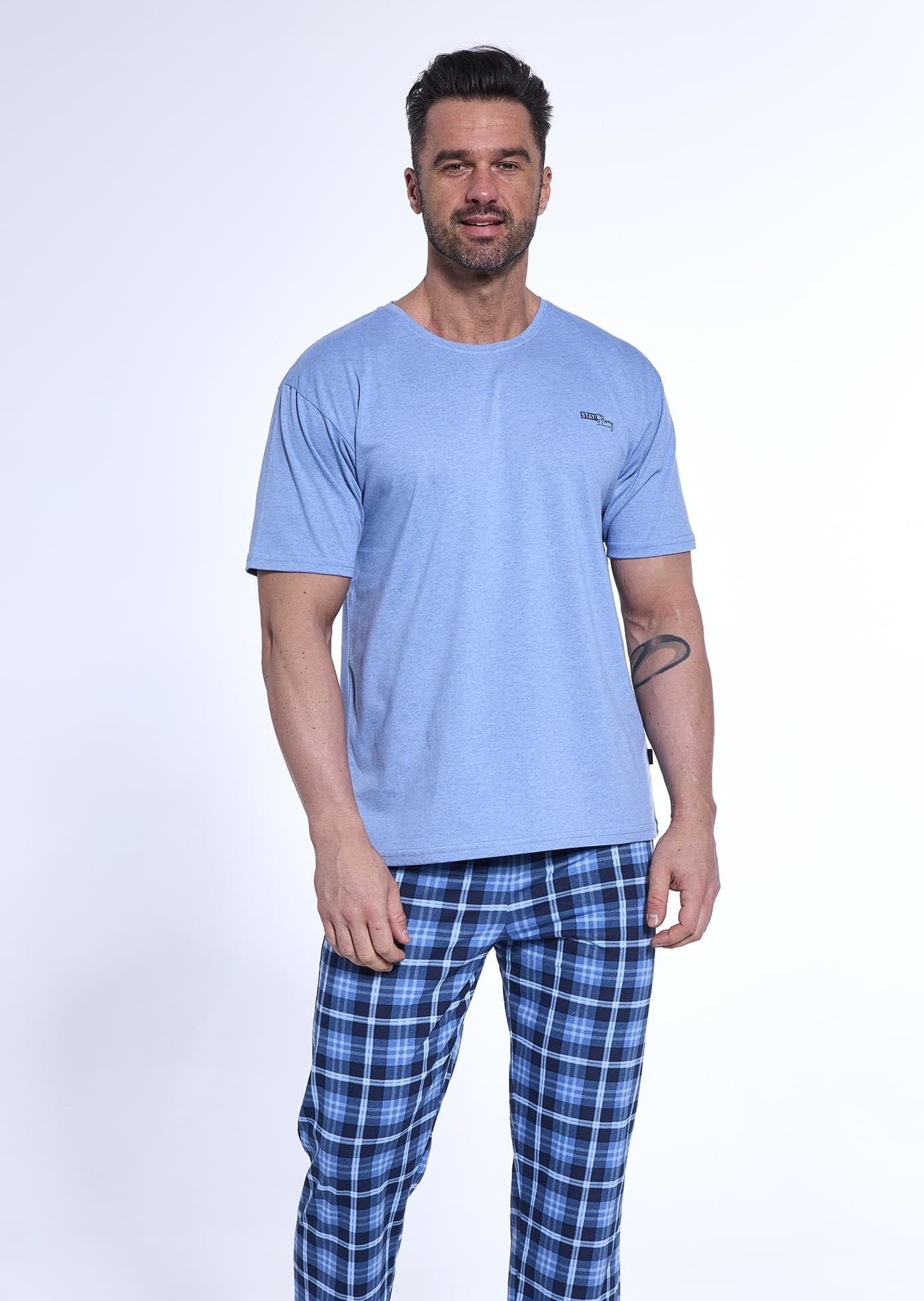 PIŻAMA MĘSKA 134/179 STRONG KR