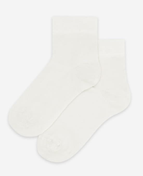 SKARPETKI WIOSENNE COTTOLINE GŁADKIE 6-11 LAT