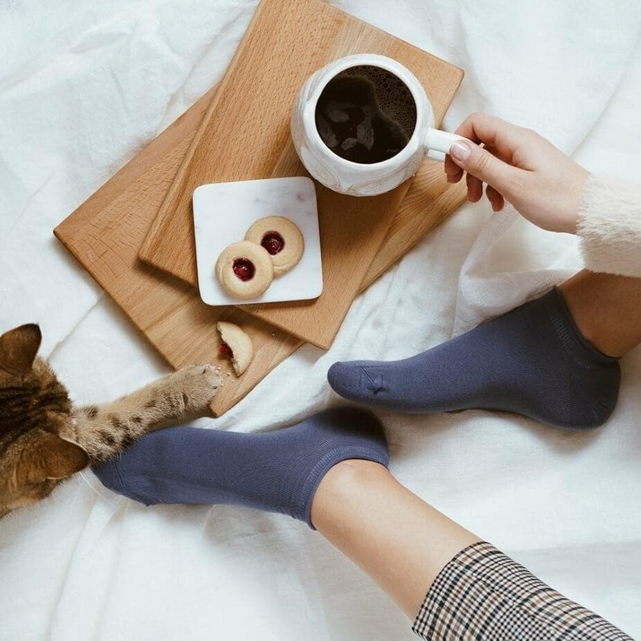 STOPKI DAMSKIE BEZUCISKOWE 041