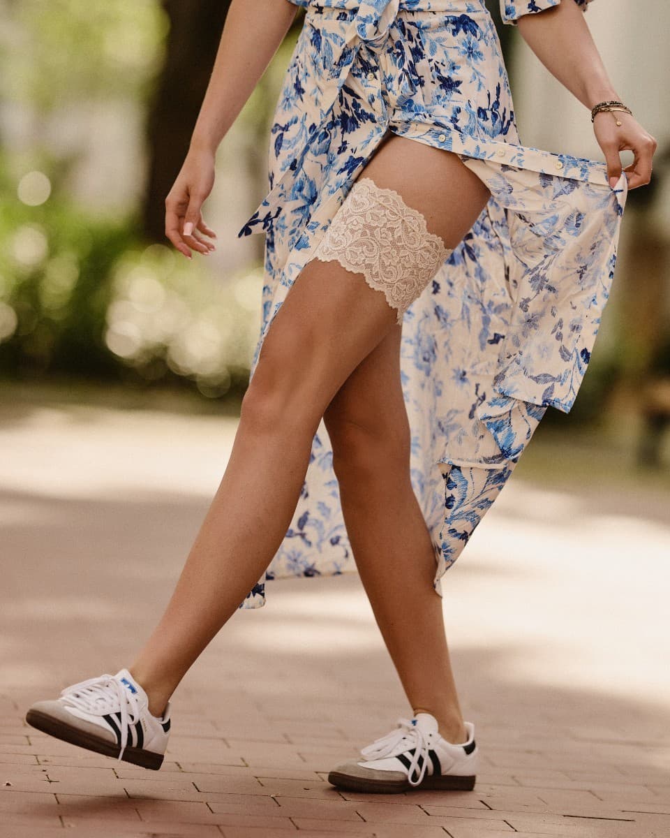 KORONKOWA OPASKA NA UDA