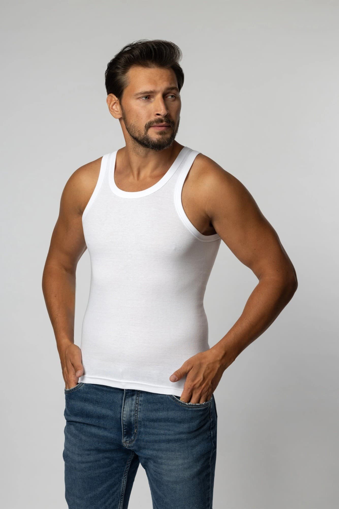 PODKOSZULEK BEZSZWOWY TADEUSZ