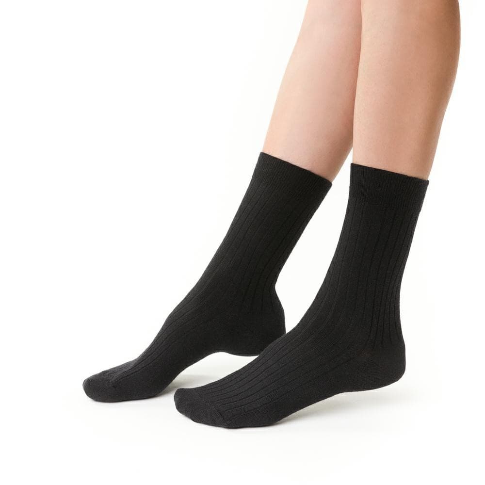 SKARPETY BEZUCISKOWE W PRĄŻEK MERINO WOOL 130