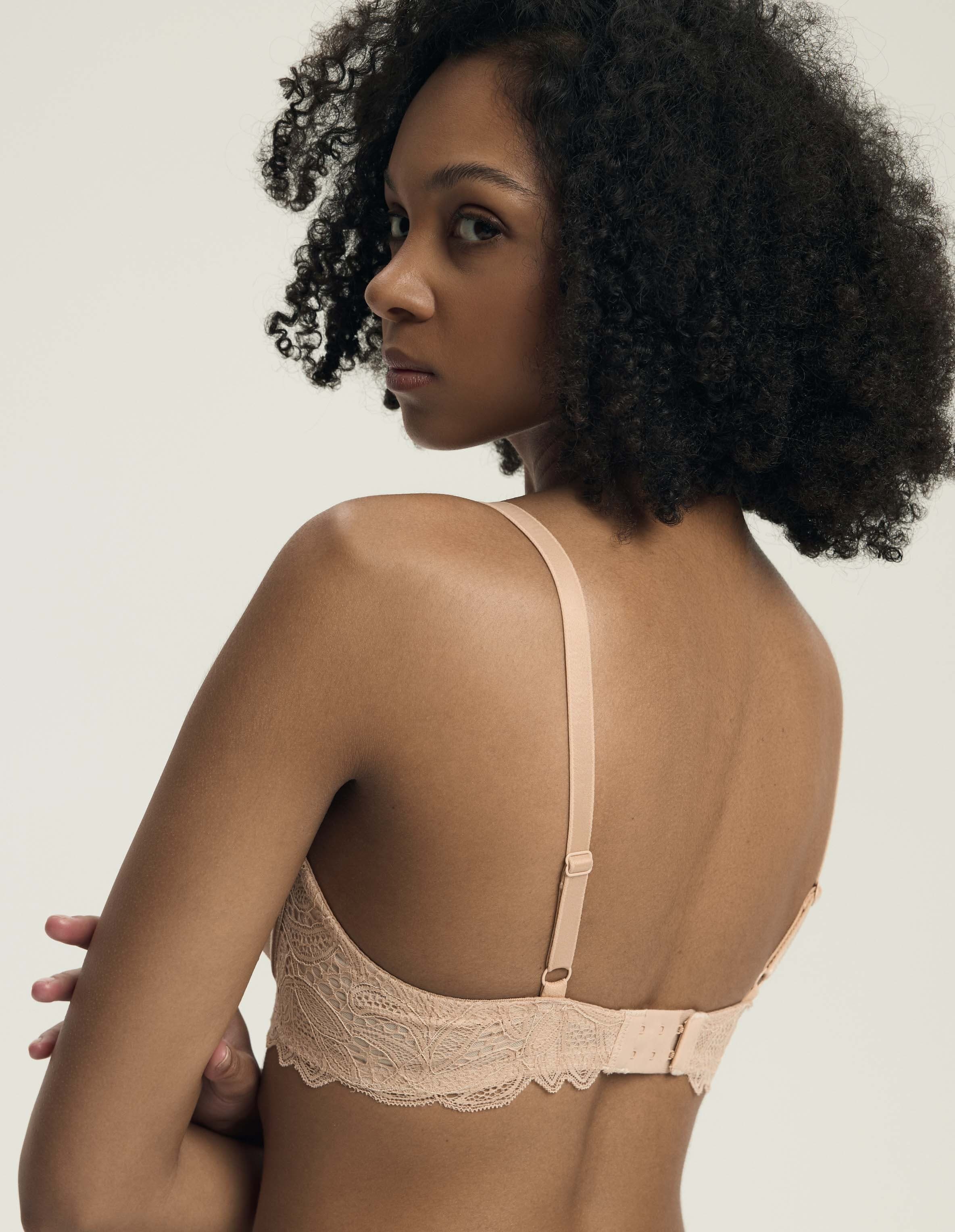 BIUSTONOSZ DELIS 36121 BEŻOWY